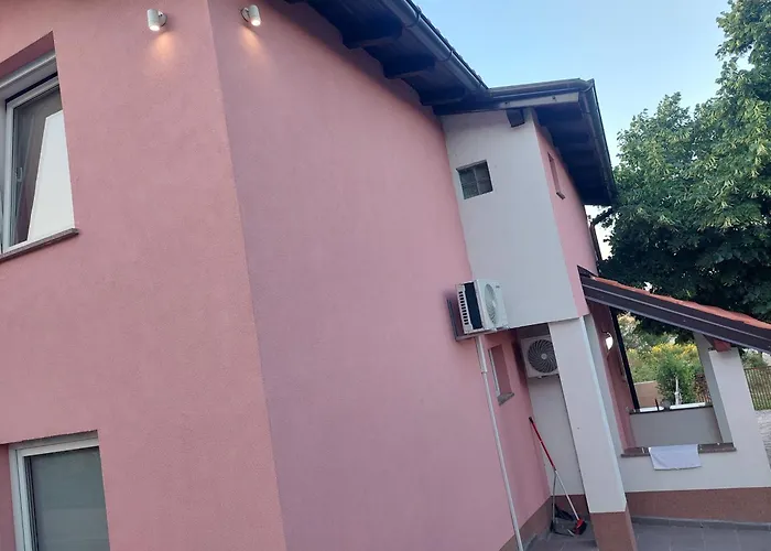 Vila Neyra