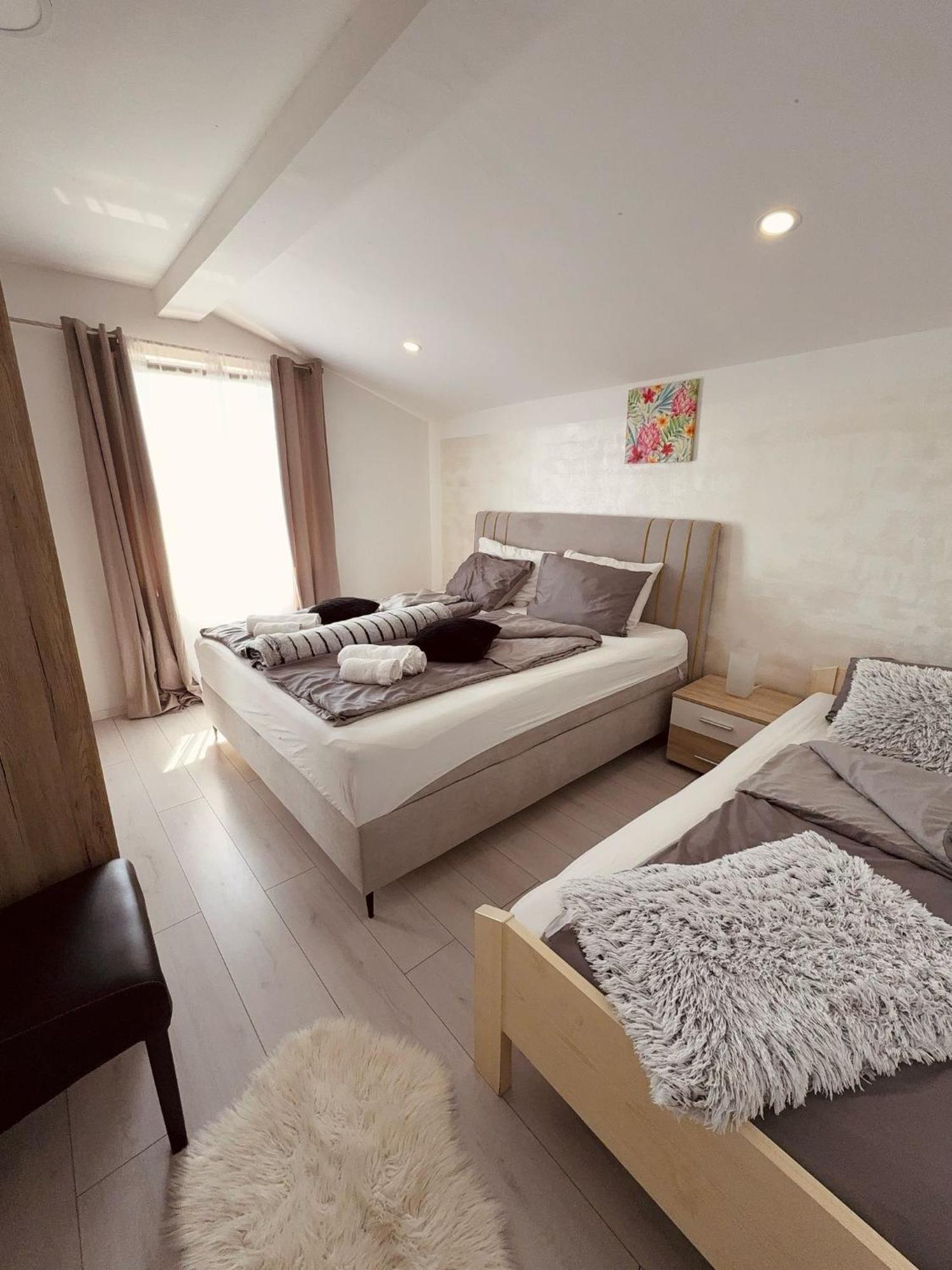 Neyra Villa