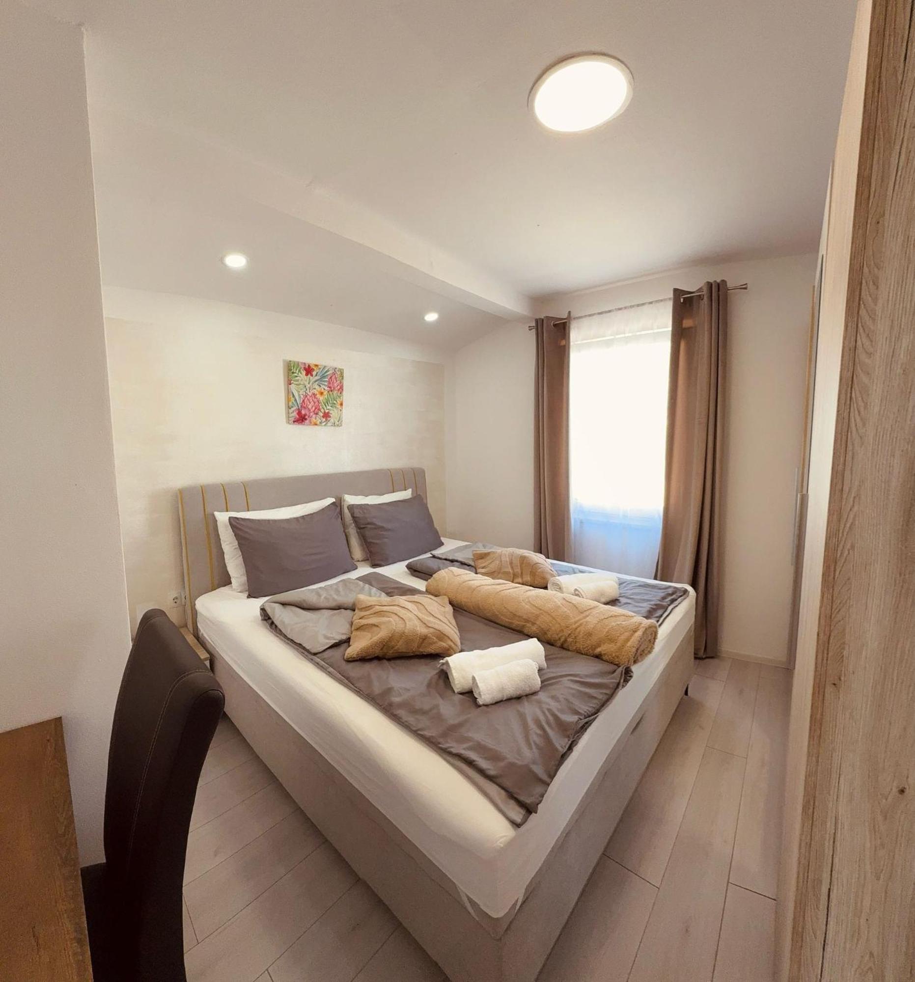 Neyra Villa